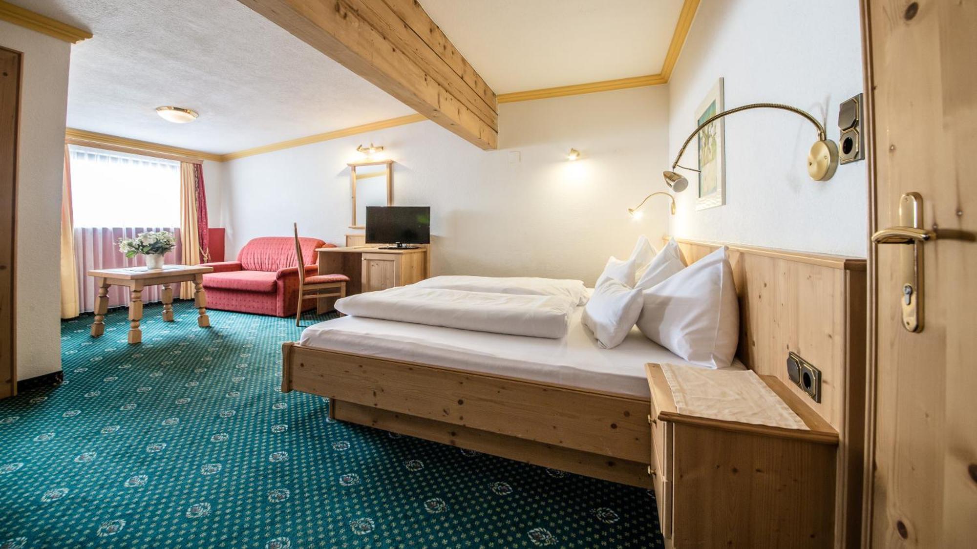 Hotel Kristall Sankt Anton am Arlberg Esterno foto