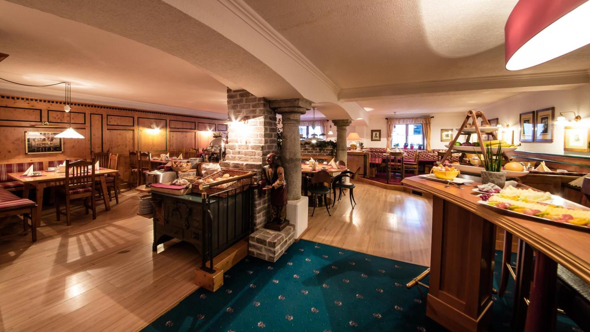 Hotel Kristall Sankt Anton am Arlberg Esterno foto