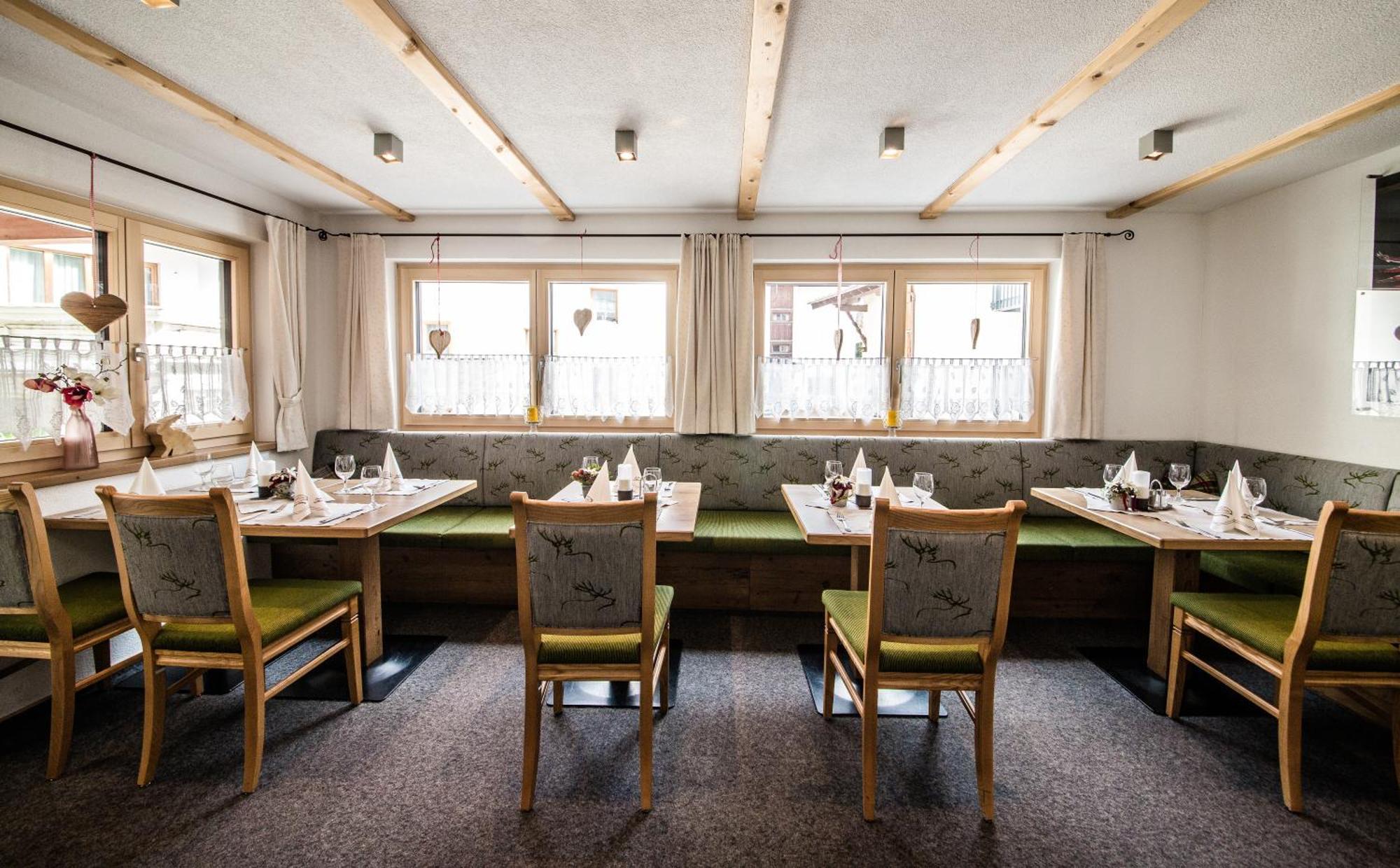 Hotel Kristall Sankt Anton am Arlberg Esterno foto