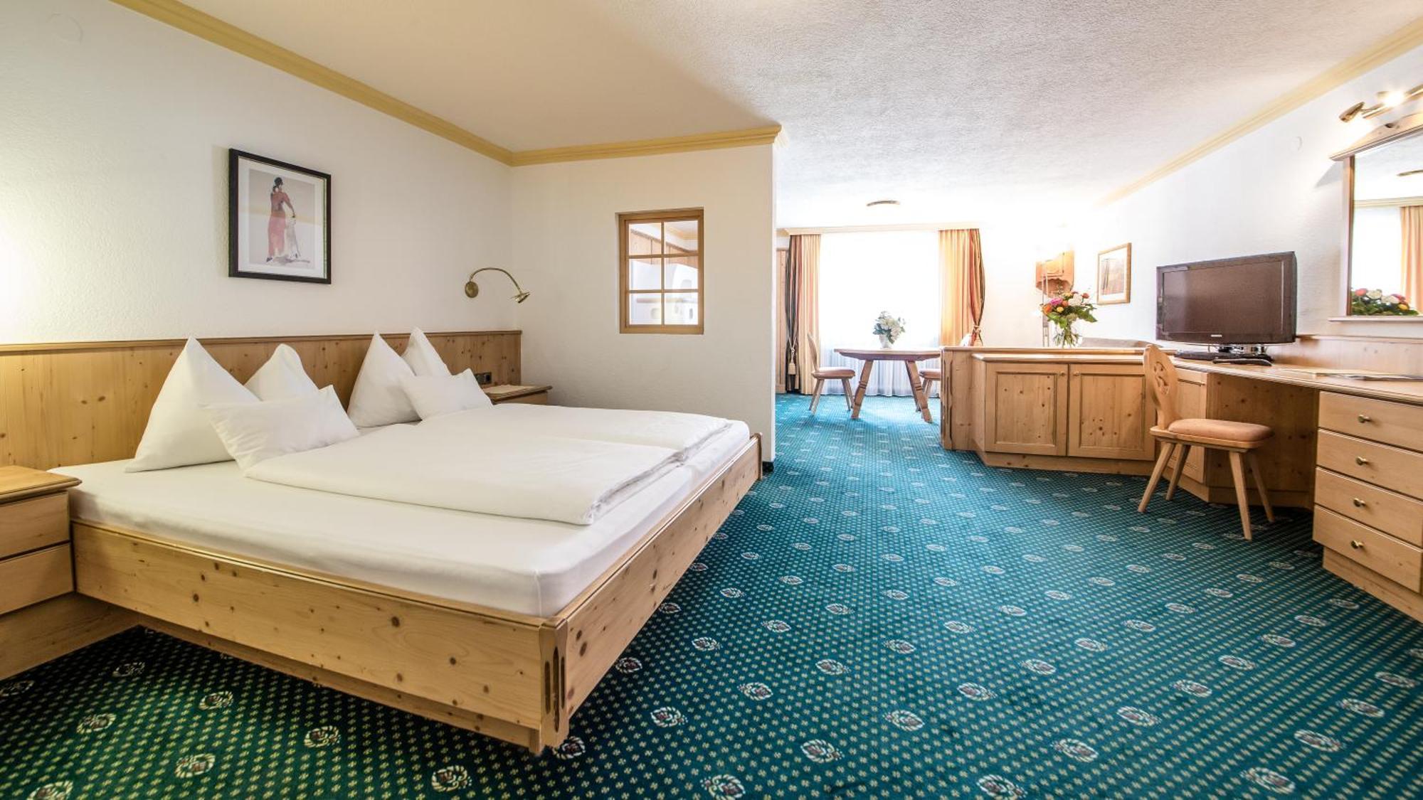 Hotel Kristall Sankt Anton am Arlberg Esterno foto